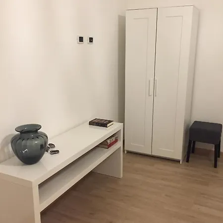 Vicino Stazione Termini E Colosseo 아파트