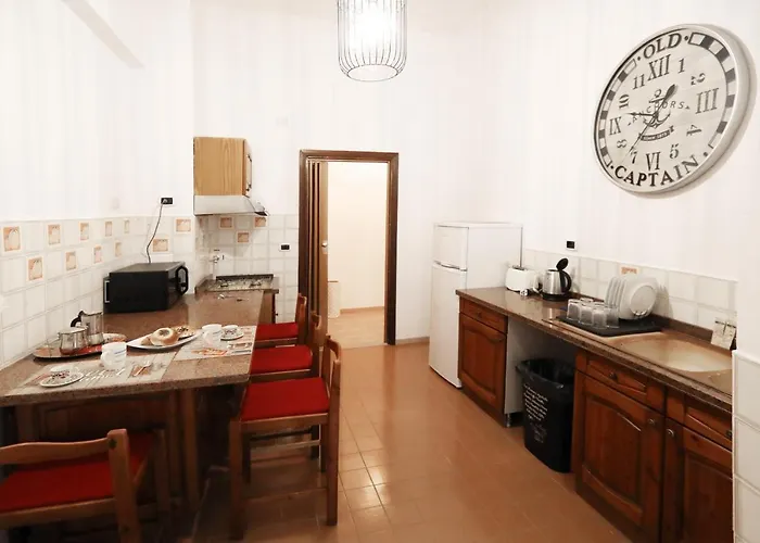 Vicino Stazione Termini E Colosseo Roma